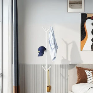 Porte manteau sur pied blanc en finition élégante