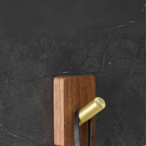 Patère design doré pour salle de bain, porte manteau élégant