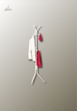 Porte manteau sur pied élégant en blanc, design perroquet