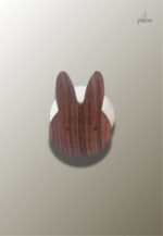 Porte-manteau enfant en bois motif lapin