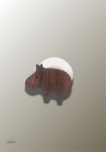 Porte manteau enfant hippopotame en bois décoratif