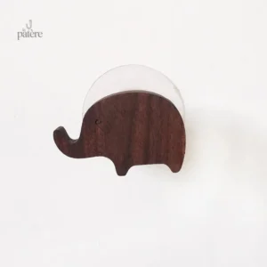 Porte manteau en bois pour enfants, design éléphant amusant