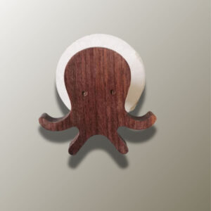 Porte manteau enfant pieuvre en bois décoratif