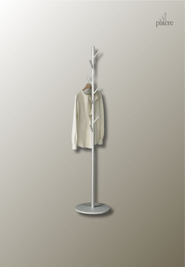 Porte manteau moderne en forme d'arbre sur socle blanc