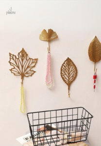 Patère porte-manteau feuille dorée, accessoire déco moderne