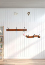 Élégant porte-manteau mural en bois naturel
