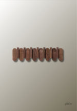 Porte manteau mural design en bois avec 7 crochets ronds