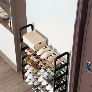 Rangement pratique pour manteaux et chaussures avec étagères décoratives