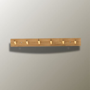 Porte manteau mural en bois avec 6 picots pour un rangement pratique