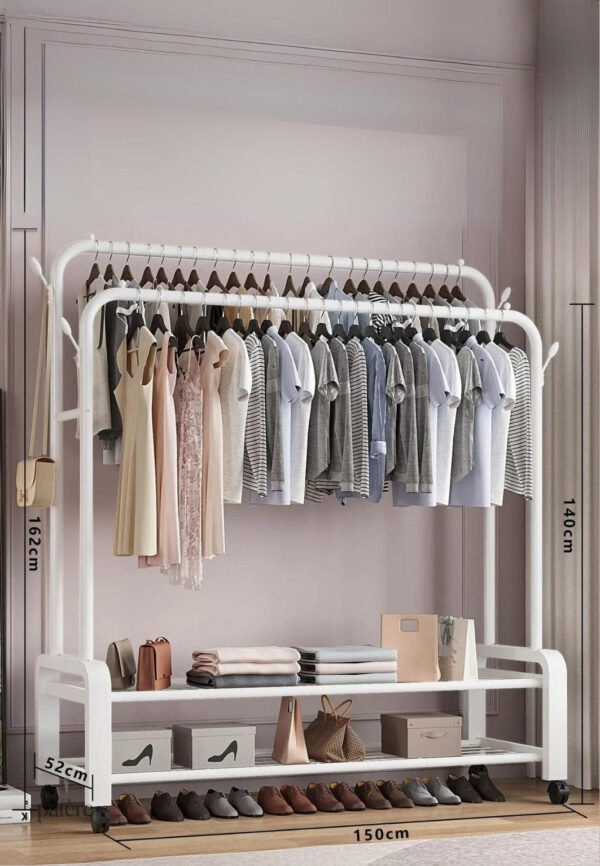 Meuble porte manteau et chaussures sur roulettes blanches
