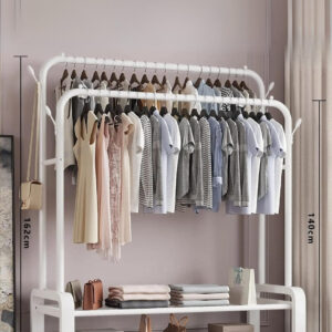 Meuble porte manteau et chaussures blanc sur roulettes