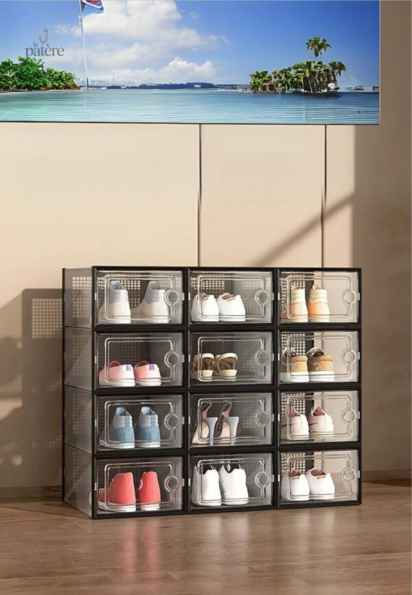Meuble porte-manteau avec 12 boîtes noires pour chaussures