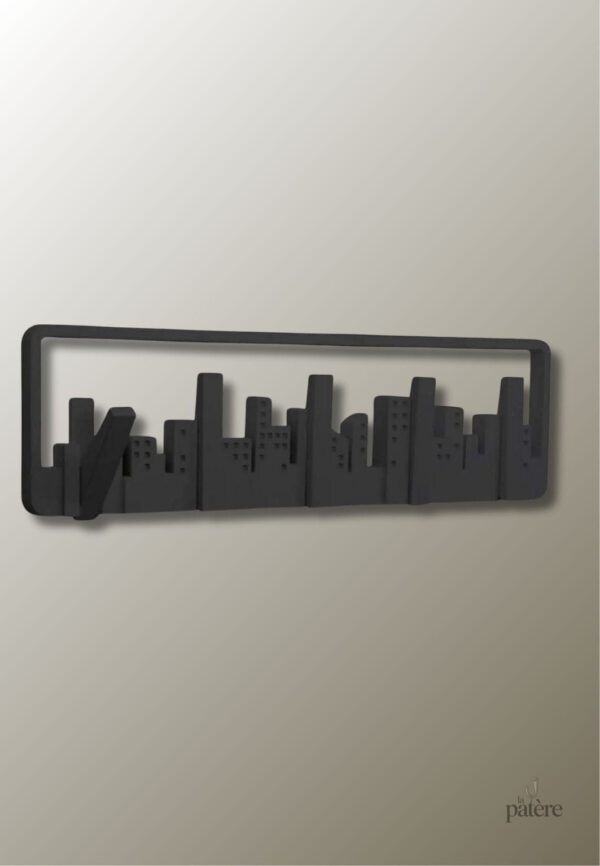 Porte manteau mural design pour enfant en bois coloré