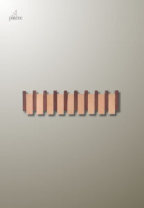 Porte manteau mural design en bois avec 8 patères