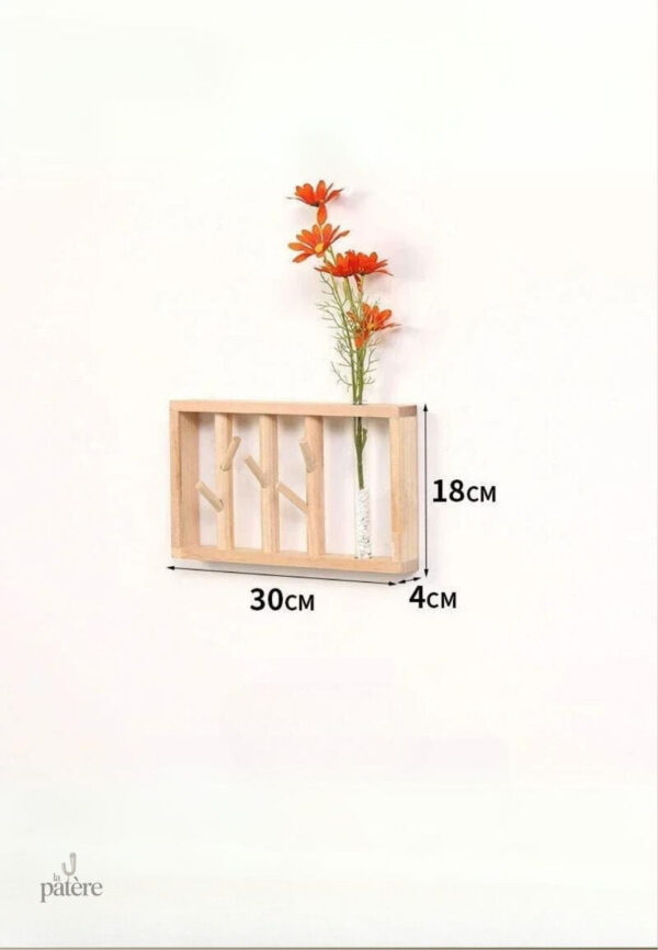 Porte manteau mural en bois clair design floral
