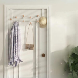 Porte manteau design blanc avec 8 crochets pratiques