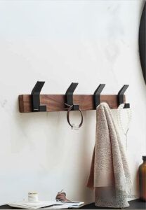 Porte manteau mural noir, design minimaliste à 3 crochets