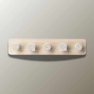 Porte manteau mural artisanal 5 Points en bois
